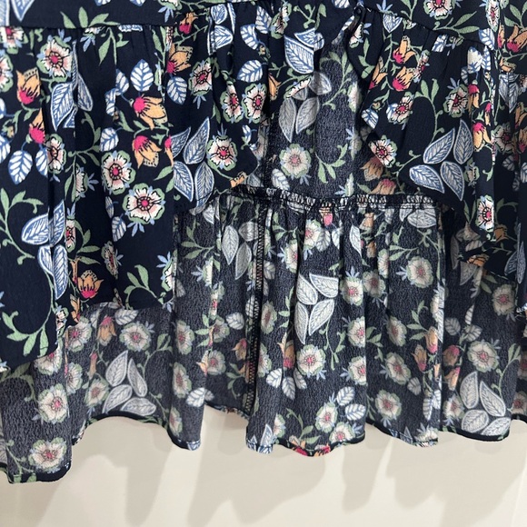 Loft Floral Navy hi low ruffle Skirt L - Picture 4 of 11